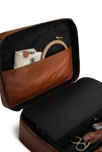 Flora muud kufr s organizerem rich brown/black