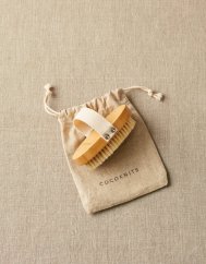 Kartáč na péči o svetr a pleteniny COCOKNITS