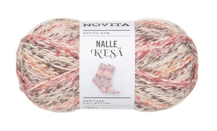 NALLE KESÄ - mansikka-aho (jahodové pole)